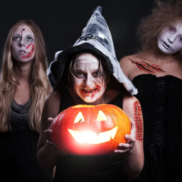10 ark Halloween-ärrtatueringar klistermärken med falskt sårblod, zo> Smink