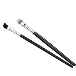 1 Kroppsmålningskit (15 Färger) 2 Penslar 4 Mönstermallar Obs: Som med all kosmetika rekommenderar vi att du gör ett litet hudtest innan du använder det på ett större område | Fyndiq> Smink