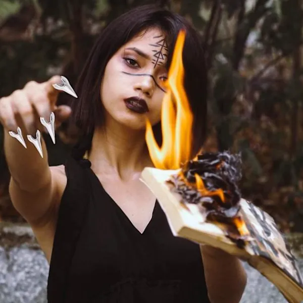 10 stycken Halloween-kostymklor Falska nagelringar Retro fingerklor Fingertopp nagelkonstdekoration> Tillbehör