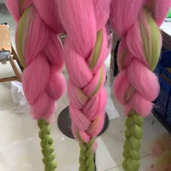Anime Rosa och Grön Peruk för Mitsuri Cosplay Flätad Hårperuk med Flätor Halloweenfest Peruk + Mössa, wz-2055 (FMY)> Peruker