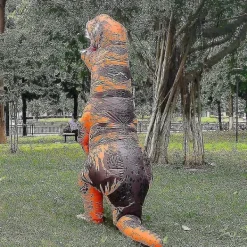 Barn och vuxna dinosaurie uppblåsbar cosplay kostymer T-rex anime tecknad film festklänning kostymer Halloween kostym lila> Dräkter
