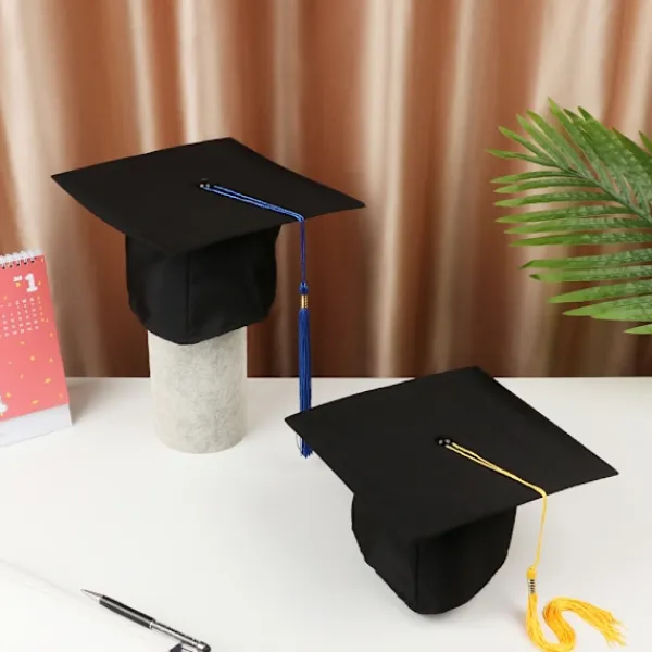 Festartiklar, examenshatt, gradient examen ceremoni, glad examenshatt, universitetshatt, 2021 No,> Huvudbonader