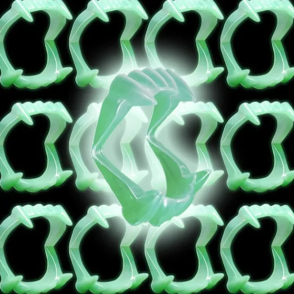 Halloween-Tänder som lyser i mörkret - Fångtänder för utklädning och låtsaslek> Tillbehör