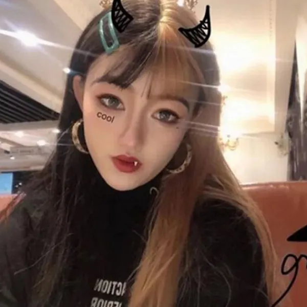 LBSS Hög temperatur Wire Peruk med Air Bangs Långt rakt tvåfärgat hår för kvinnor> Peruker