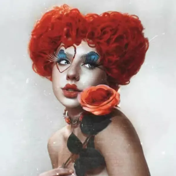 Hjärterdamens Peruk Alice i Underlandet COS Anime Helhuvudset Rollspelshårtillbehör> Peruker