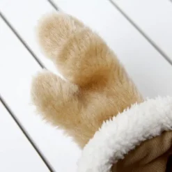 #Husdjursgetinghornkappa för jul#> Dräkter