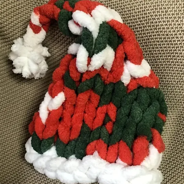 Julmössa, handgjord stickad mössa, vintermössa mjuk avslappnad varm stickad julmössa> Huvudbonader