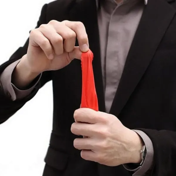 Magisk Mjuk Plast Magiska Trick Leksaksverktyg med Röd Sidentyg> Tillbehör