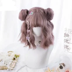 Ny Harajuku Kawaii Lolita Daily Gothic Kort Lockig Hår Cosplay Kostym Peruk För Dam Halloween Fest Med Bullar + Perukmössa><noscript><img width=