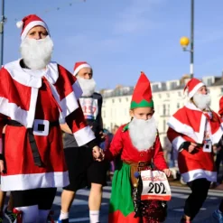 Rolig tomte skägg kostym falsk vit skägg jul tomte><noscript><img width=