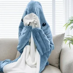 Shark filt-hoodie onesie för vuxna och barn, mysig flanell hajdräkt haj sovsäck *H blå M><noscript><img width=