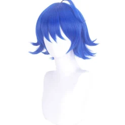 Studenterna i rummet är besatta av Suzuki. Cos peruker i th> Peruker