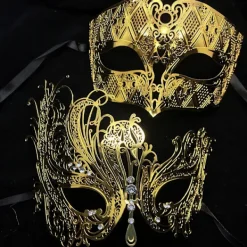 Svart Silver Guld Metall Filigran Laserskuren Par Venetiansk Maskeradmask Bröllop Balmask Halloween Maskerad Kostymmask Set Silver Klar Diamant | Fyndiq> Masker