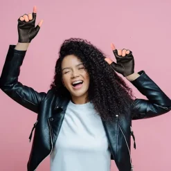 Uppblåsbar Gitarr Med Punkhandskar> Tillbehör